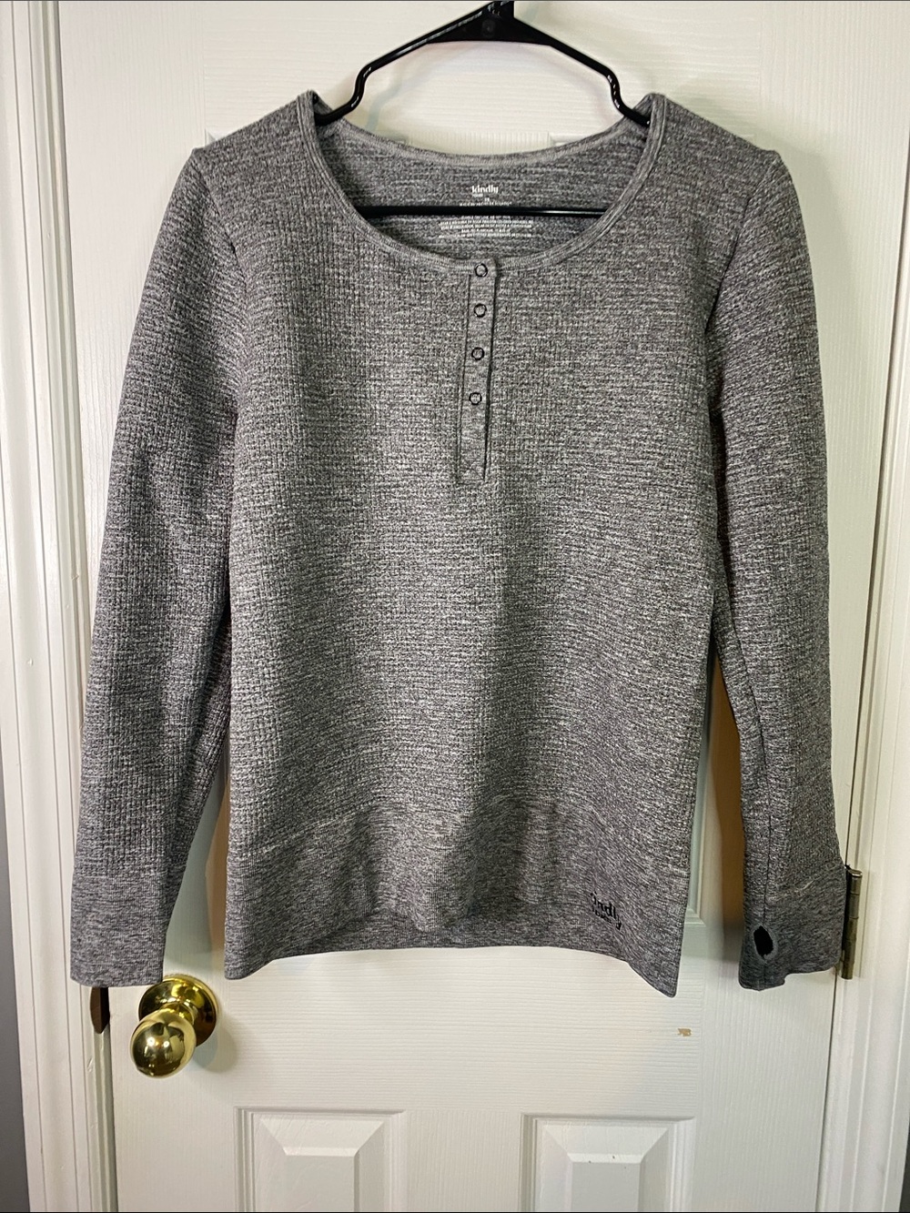 Kindly Heather Gray Women's Knit Henley Top Size 3X.